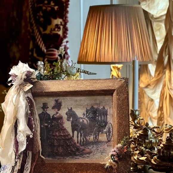 Vintage-Inspired Framed Art - Picture 3 of 6